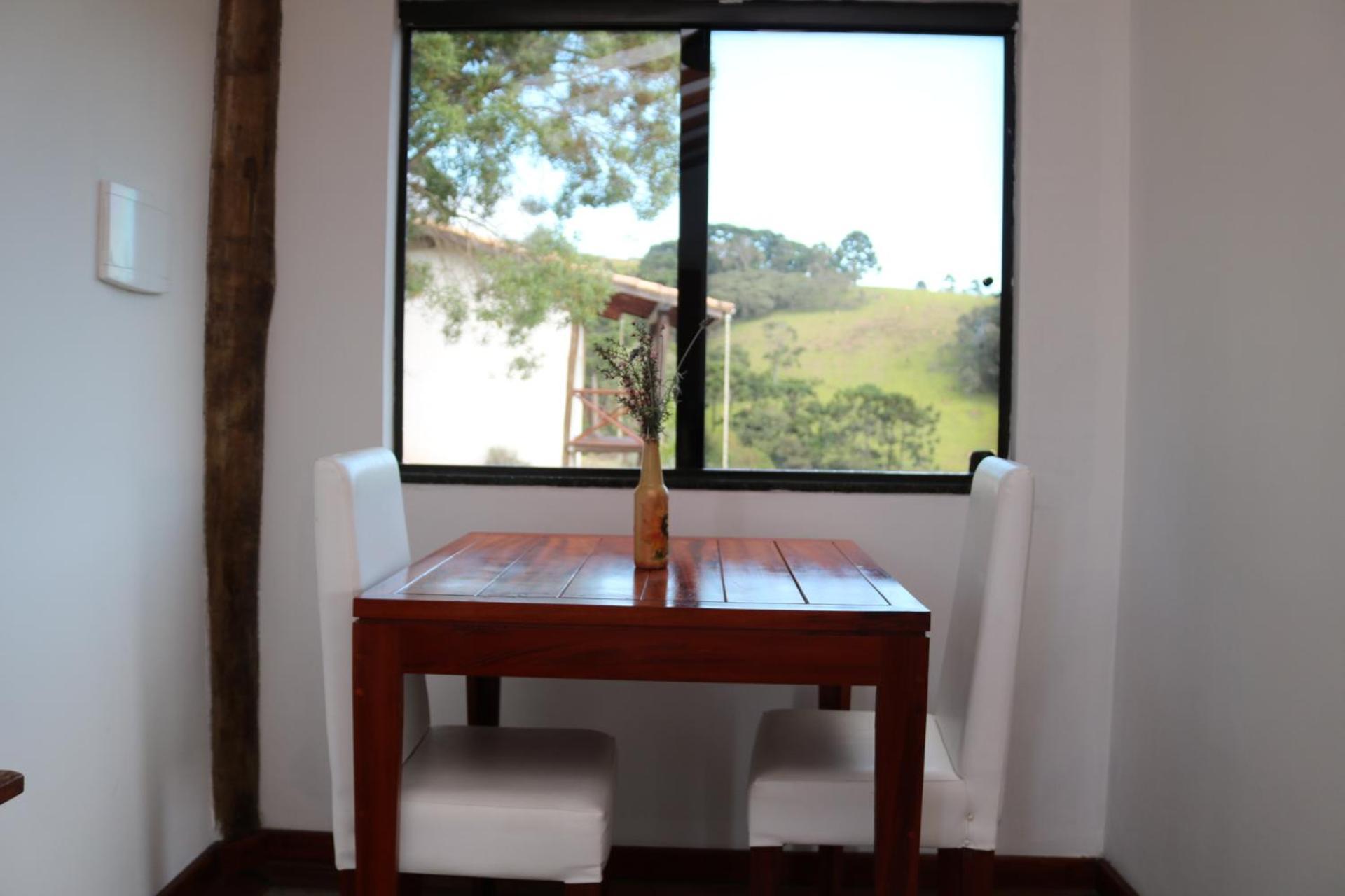 Bed and Breakfast Estalagem Sensacoes Cunha Camera foto